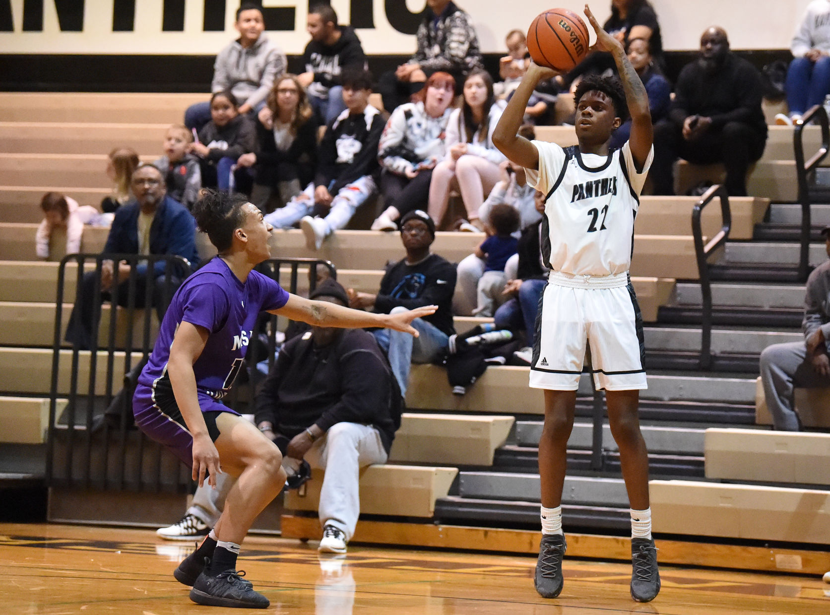 PHOTOS: Harrison Panthers (85) Mesa Ridge Grizzlies (66)